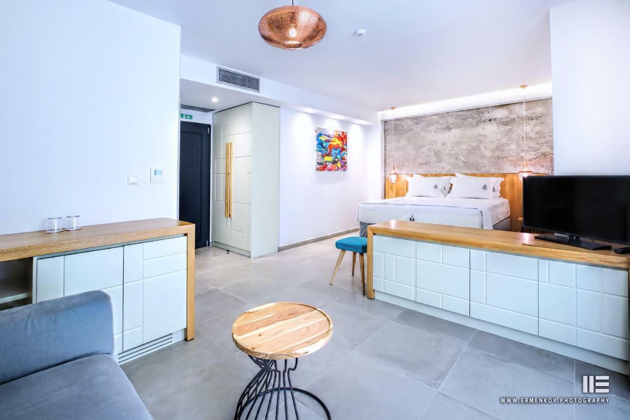 Senso Suites Nea Peramos  Exterior photo